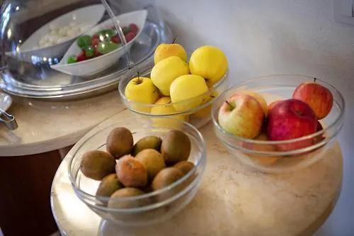 ***  Hotel Garni Orchidea 말세진느 이탈리아