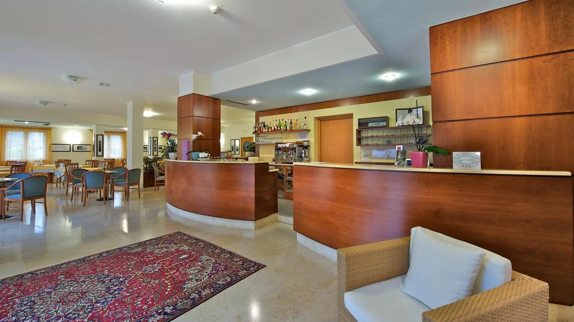 ***  Hotel Garni Orchidea Malcesine Italy