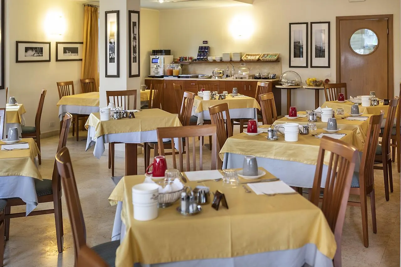 Hotel Garni Orchidea Malcesine
