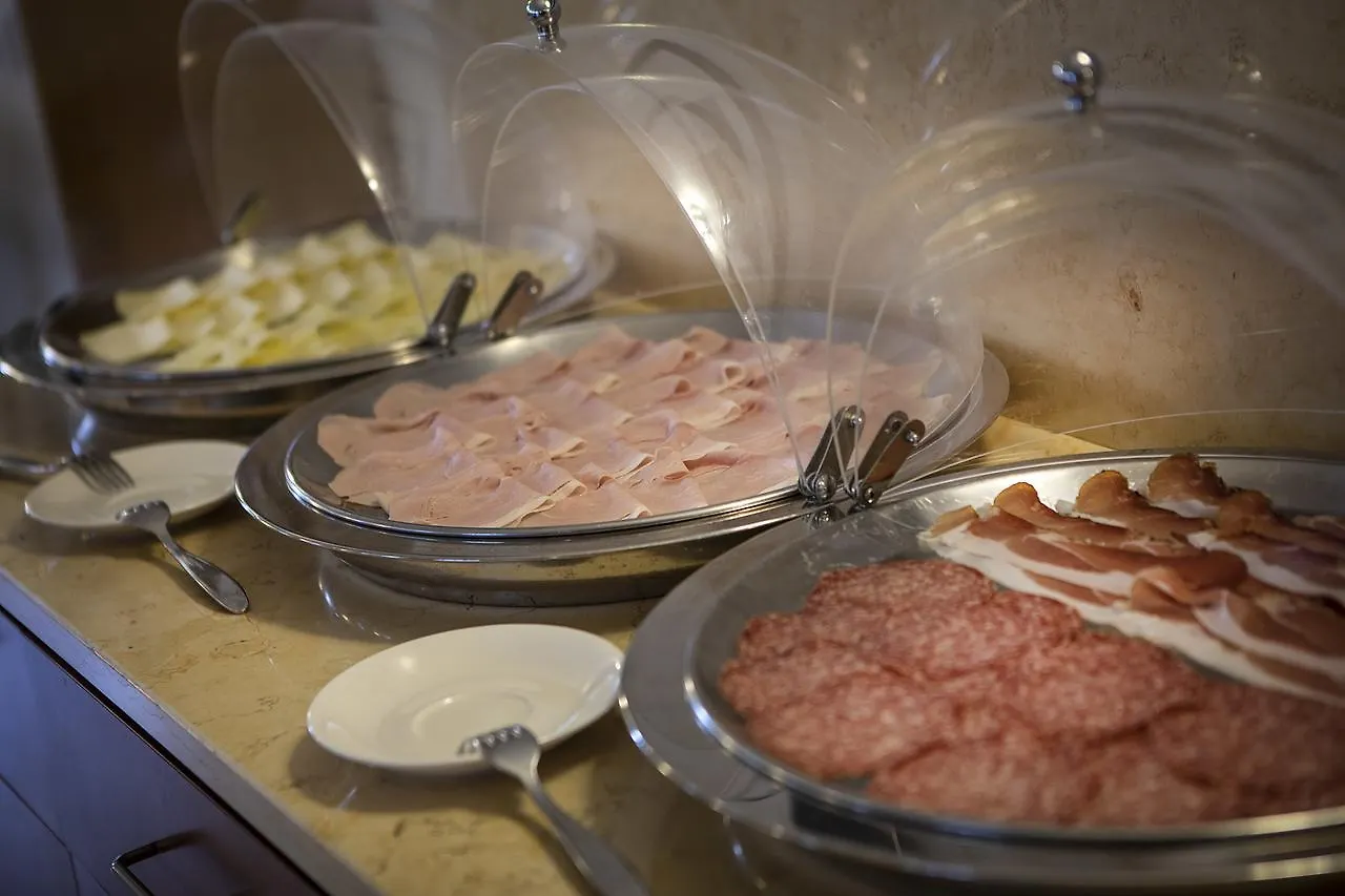 Hotel Garni Orchidea Malcesine