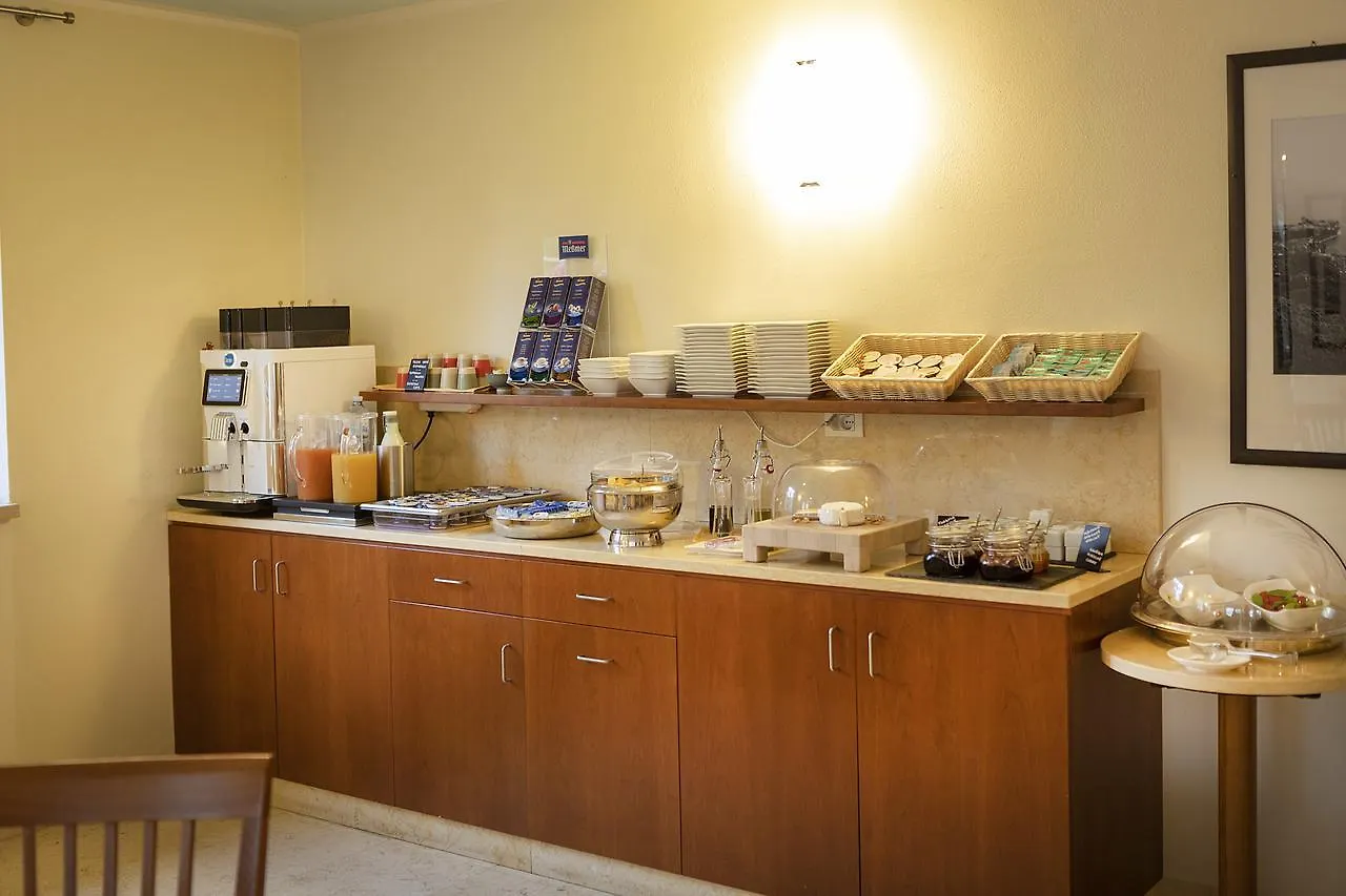 Hotel Garni Orchidea Malcesine