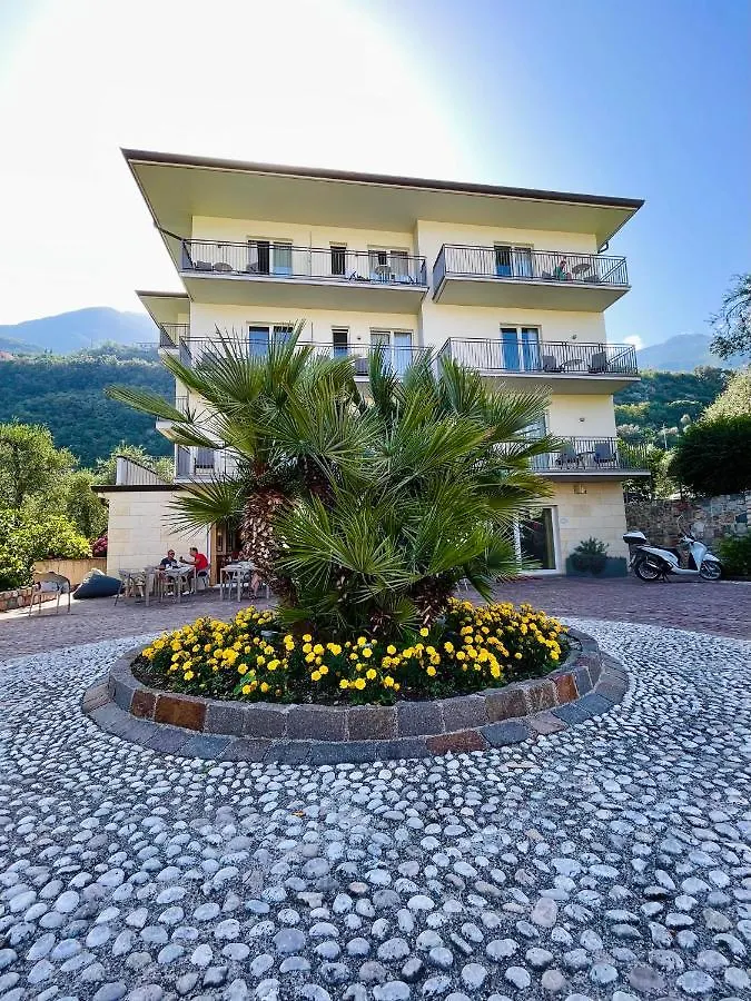 Hotel Garni Orchidea Malcesine 3*,  Italy