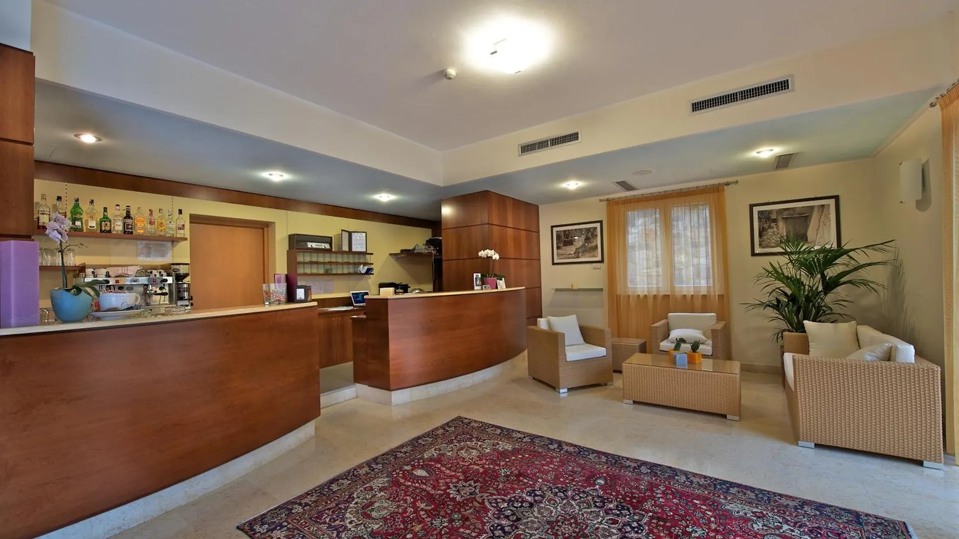 Hotel Garni Orchidea Malcesine 3*,