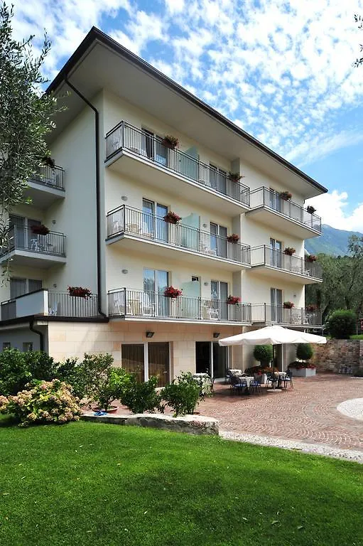 Hotel Garni Orchidea Malcesine